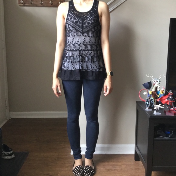 Express Black Lace Sleeveless Tunic - Picture 4 of 9